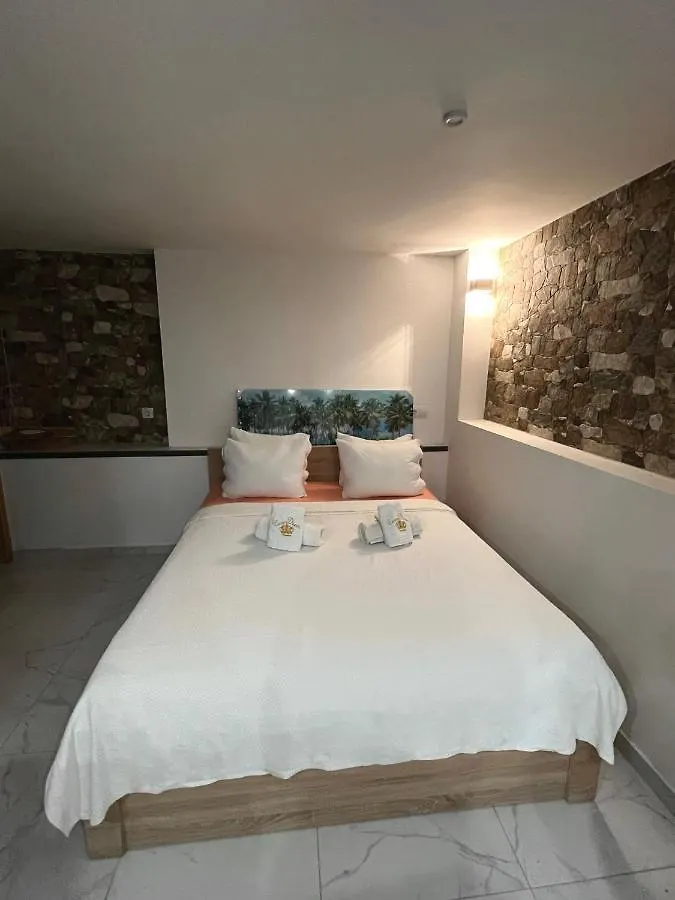 Carpe Diem-M Trogir